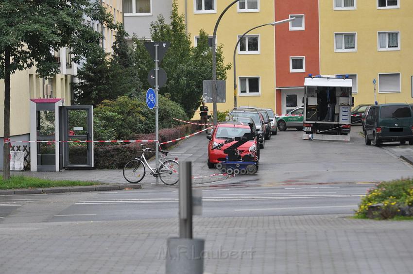 Kofferbombe entschaerft Koeln Graeffstr Subbelratherstr P053.JPG